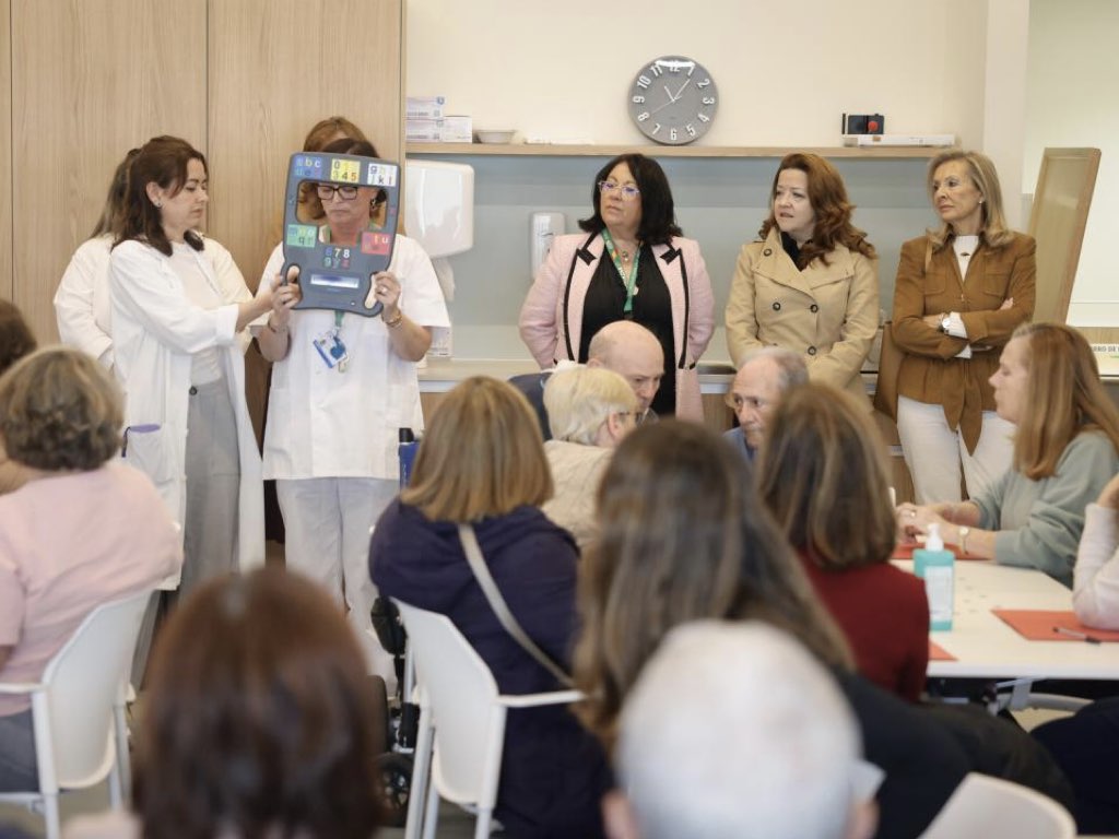 La Comunidad de Madrid inaugura una Escuela de Cuidadores de pacientes con ELA